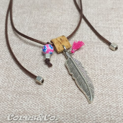 Long Adjustable Simple Necklace w/ Leaf