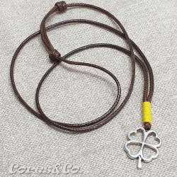 Lucky Clover Necklace w/ Yellow Line